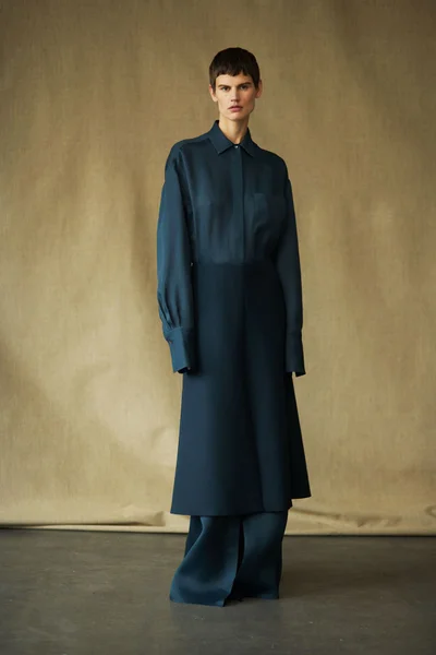 Look 11